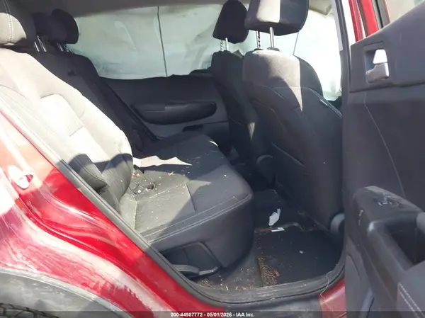 KNDPMCAC1N7024416 2022 KIA SPORTAGE - Image 8