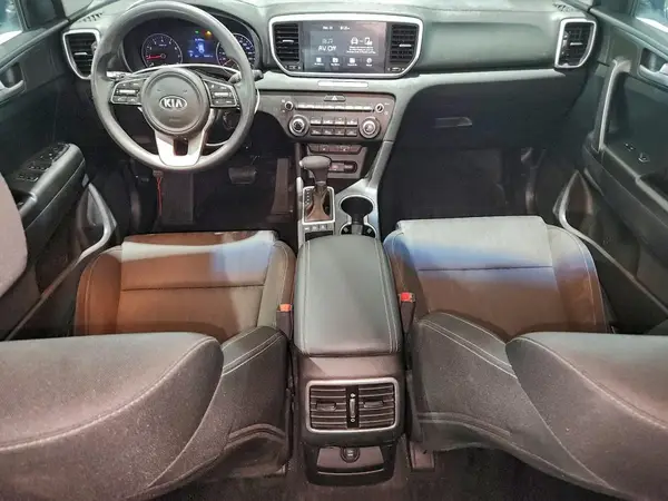 KNDPMCAC1N7946684 2022 KIA SPORTAGE - Image 8