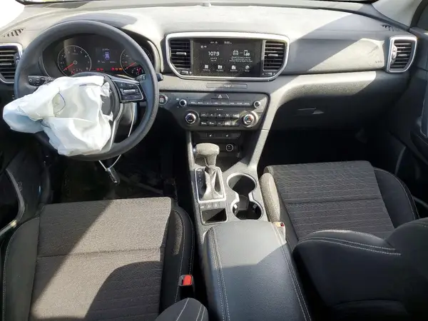 KNDPMCAC1N7951075 2022 KIA SPORTAGE - Image 8