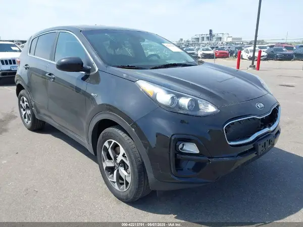 KNDPMCAC1N7955899 2022 KIA SPORTAGE - Image 1