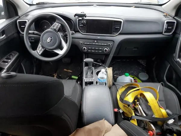 KNDPMCAC1N7963937 2022 KIA SPORTAGE - Image 8