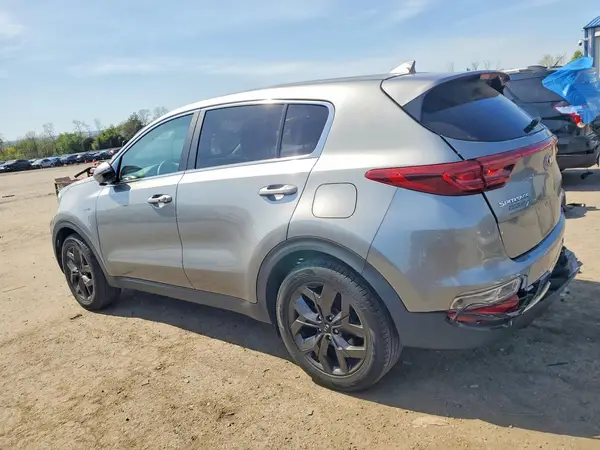 KNDPMCAC1N7969530 2022 KIA SPORTAGE - Image 2