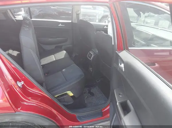 KNDPMCAC1N7970242 2022 KIA SPORTAGE - Image 8