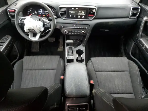 KNDPMCAC1N7973562 2022 KIA SPORTAGE - Image 8