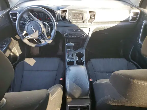 KNDPMCAC2H7033341 2017 KIA SPORTAGE - Image 8