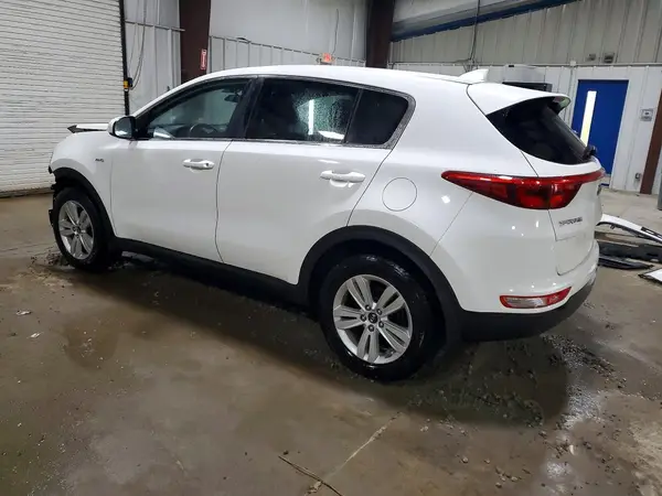KNDPMCAC2H7041150 2017 KIA SPORTAGE - Image 2