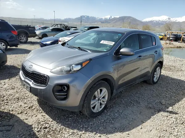 KNDPMCAC2H7050673 2017 KIA SPORTAGE - Image 1