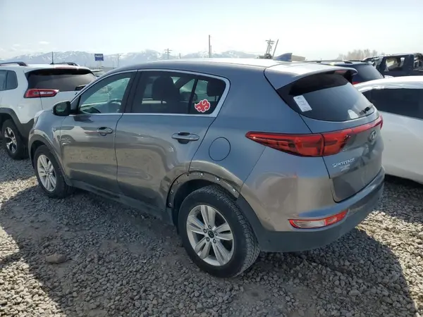 KNDPMCAC2H7050673 2017 KIA SPORTAGE - Image 2
