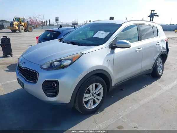 KNDPMCAC2H7051743 2017 KIA SPORTAGE - Image 2