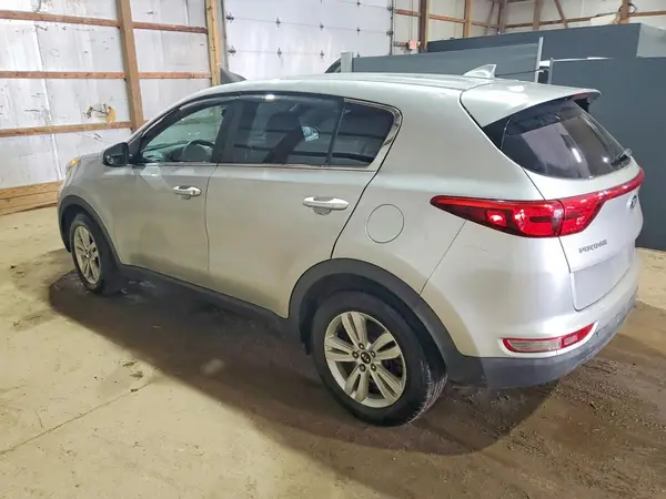KNDPMCAC2H7086038 2017 KIA SPORTAGE - Image 2