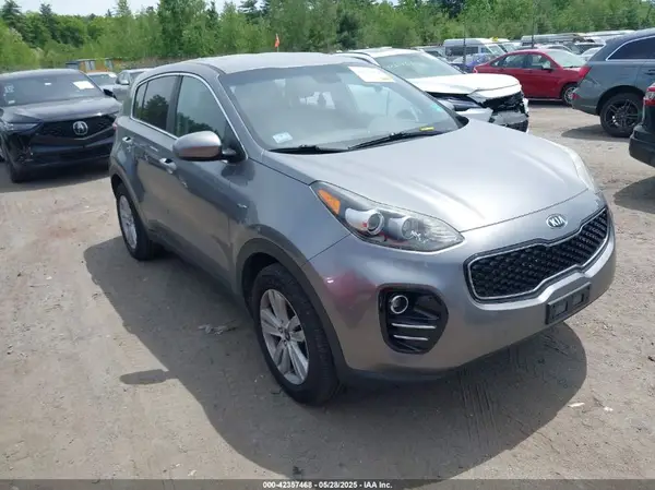 KNDPMCAC2H7090879 2017 KIA SPORTAGE - Image 1