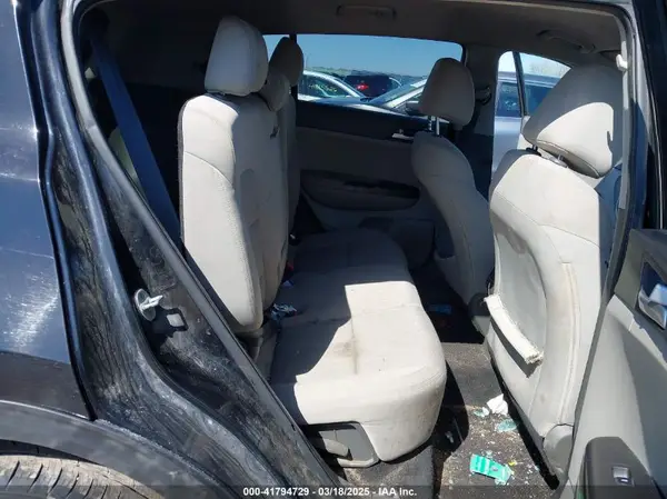 KNDPMCAC2H7103307 2017 KIA SPORTAGE - Image 8