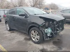 KNDPMCAC2H7111746 2017 KIA SPORTAGE