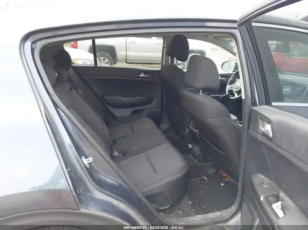 KNDPMCAC2H7131494 2017 KIA SPORTAGE - Image 8
