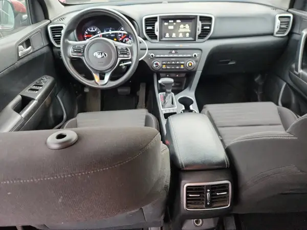 KNDPMCAC2H7152927 2017 KIA SPORTAGE - Image 8