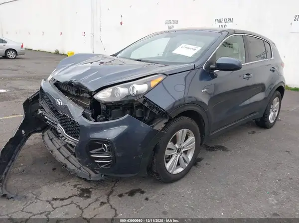 KNDPMCAC2H7153012 2017 KIA SPORTAGE - Image 2