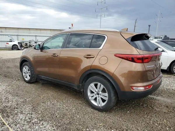 KNDPMCAC2H7158713 2017 KIA SPORTAGE - Image 2