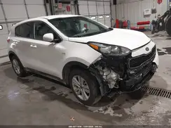 KNDPMCAC2H7162566 2017 KIA SPORTAGE