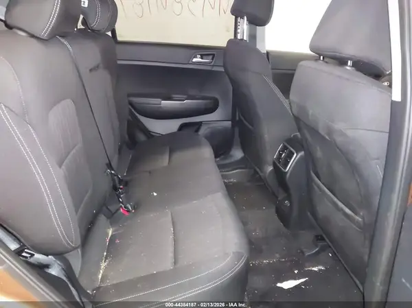 KNDPMCAC2H7166987 2017 KIA SPORTAGE - Image 8