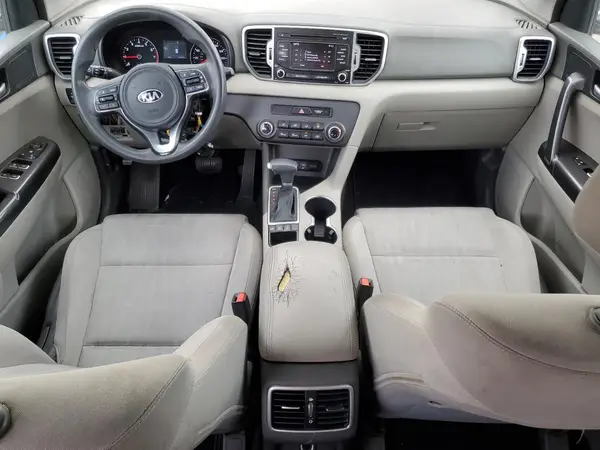 KNDPMCAC2H7198225 2017 KIA SPORTAGE - Image 8