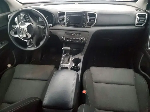 KNDPMCAC2H7201737 2017 KIA SPORTAGE - Image 8