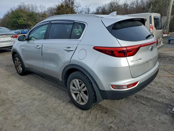 KNDPMCAC2H7219736 2017 KIA SPORTAGE - Image 2