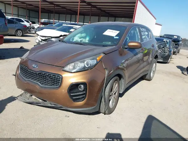 KNDPMCAC2H7229845 2017 KIA SPORTAGE - Image 2