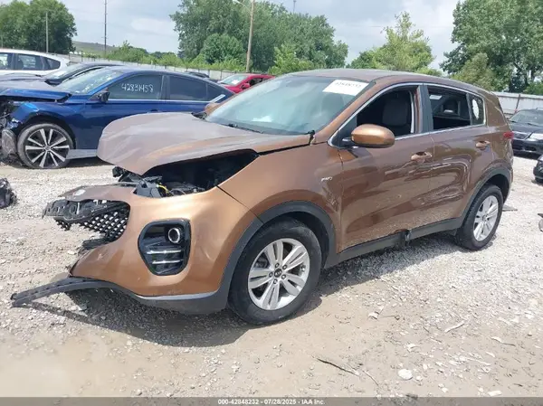 KNDPMCAC2H7236892 2017 KIA SPORTAGE - Image 2