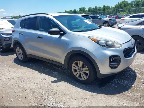 KNDPMCAC2H7238237 2017 KIA SPORTAGE - Image 1