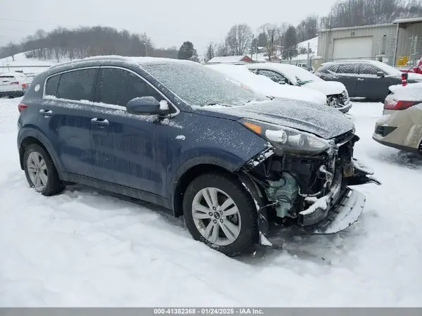 KNDPMCAC2H7239047 2017 KIA SPORTAGE - Image 1