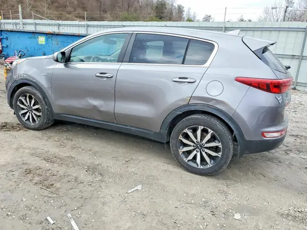 KNDPMCAC2H7242417 2017 KIA SPORTAGE - Image 2