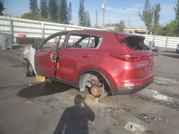 KNDPMCAC2H7243194 2017 KIA SPORTAGE - Image 2