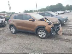 KNDPMCAC2H7287924 2017 KIA SPORTAGE