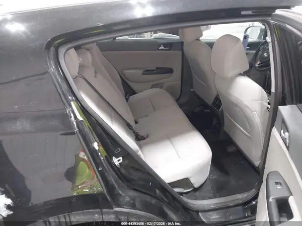 KNDPMCAC2H7289592 2017 KIA SPORTAGE - Image 8