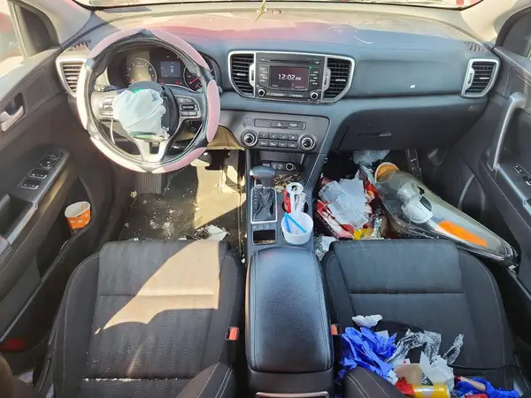 KNDPMCAC2H7290483 2017 KIA SPORTAGE - Image 8