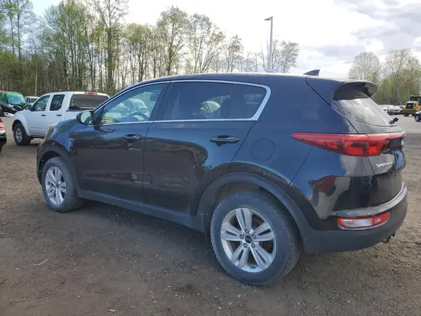 KNDPMCAC2J7307613 2018 KIA SPORTAGE - Image 2