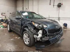 KNDPMCAC2J7308518 2018 KIA SPORTAGE