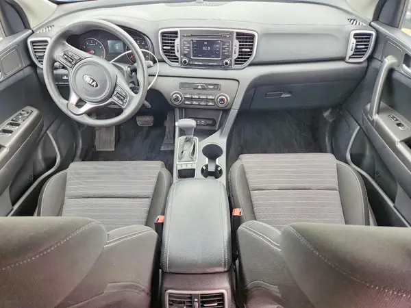 KNDPMCAC2J7320927 2018 KIA SPORTAGE - Image 8