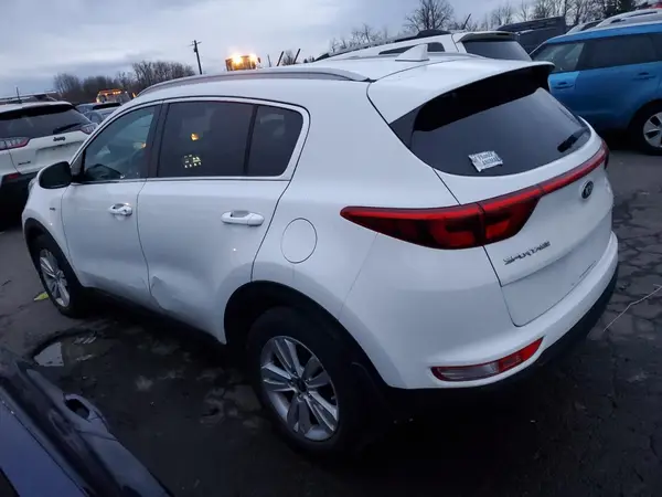 KNDPMCAC2J7326808 2018 KIA SPORTAGE - Image 2