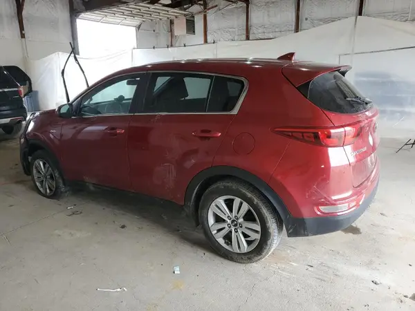 KNDPMCAC2J7327540 2018 KIA SPORTAGE - Image 2