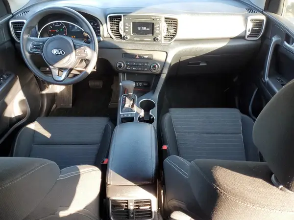 KNDPMCAC2J7344743 2018 KIA SPORTAGE - Image 8
