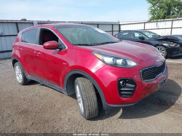 KNDPMCAC2J7349750 2018 KIA SPORTAGE - Image 1