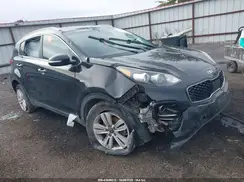 KNDPMCAC2J7355080 2018 KIA SPORTAGE