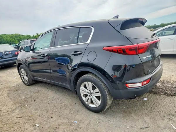KNDPMCAC2J7365964 2018 KIA SPORTAGE - Image 2