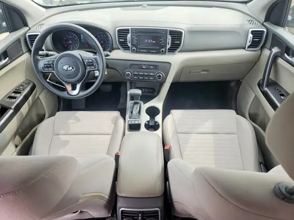 KNDPMCAC2J7365964 2018 KIA SPORTAGE - Image 8