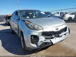 KNDPMCAC2J7371635 2018 KIA SPORTAGE