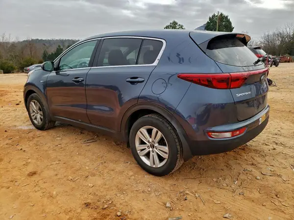KNDPMCAC2J7389116 2018 KIA SPORTAGE - Image 2