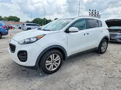 KNDPMCAC2J7411065 2018 KIA SPORTAGE
