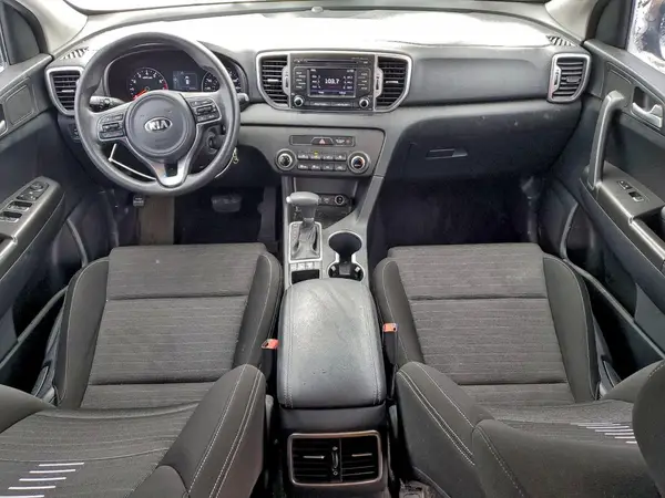 KNDPMCAC2J7448357 2018 KIA SPORTAGE - Image 8