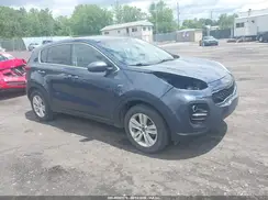 KNDPMCAC2J7449606 2018 KIA SPORTAGE